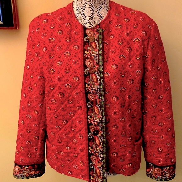 Vera Bradley Jackets & Blazers - Vera Bradley vibrate red quilted jacket